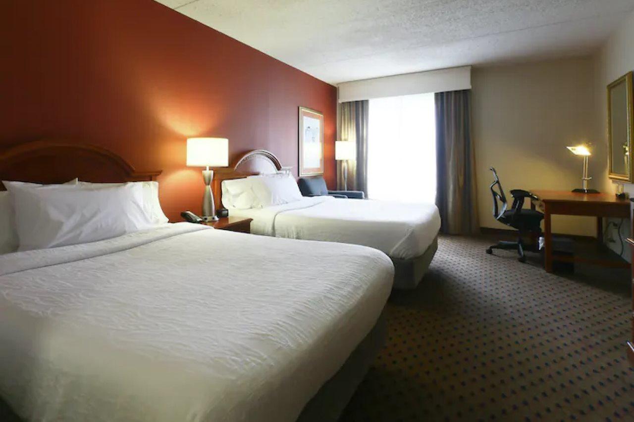 Hilton Garden Inn Secaucus/Meadowlands Exterior photo