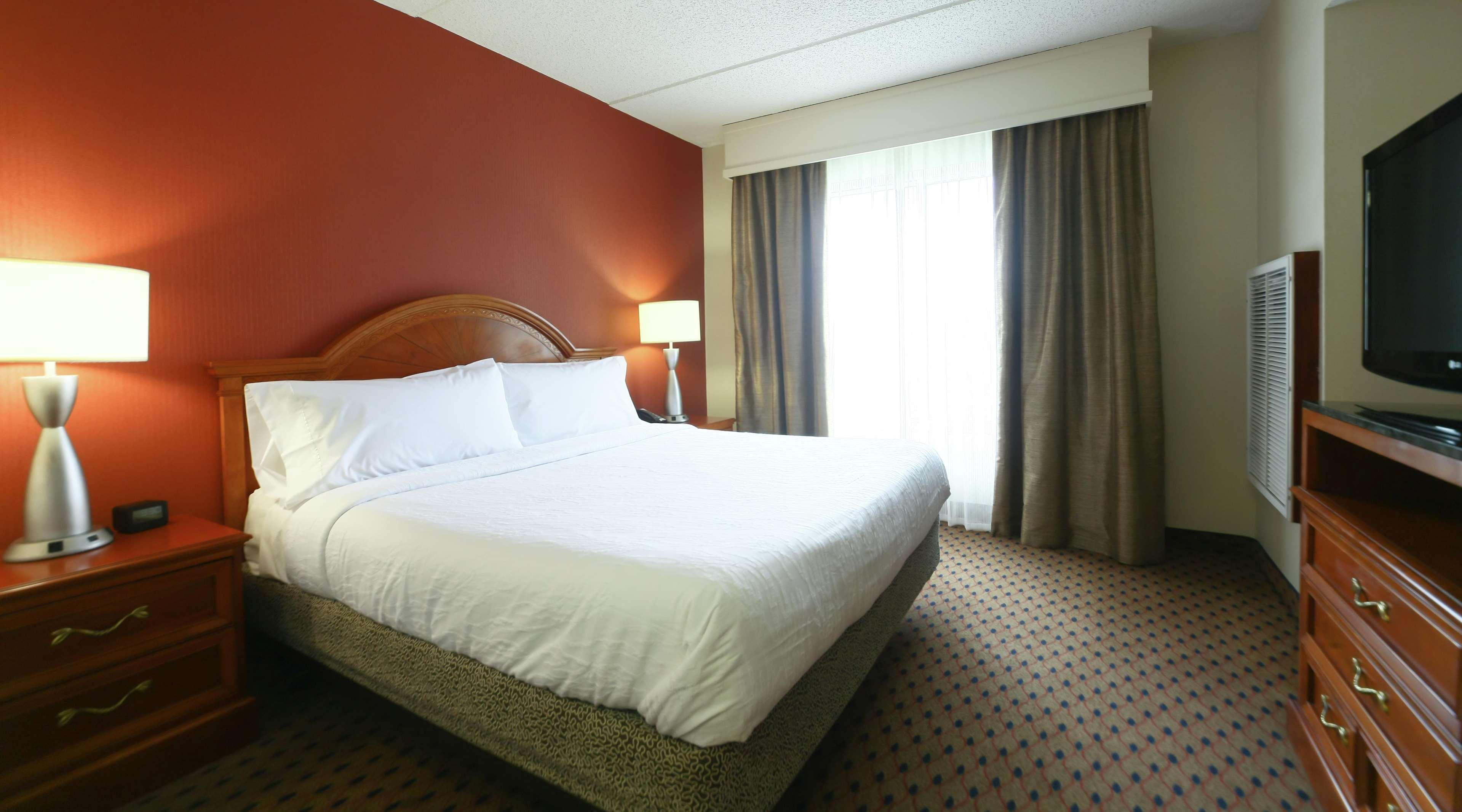 Hilton Garden Inn Secaucus/Meadowlands Exterior photo