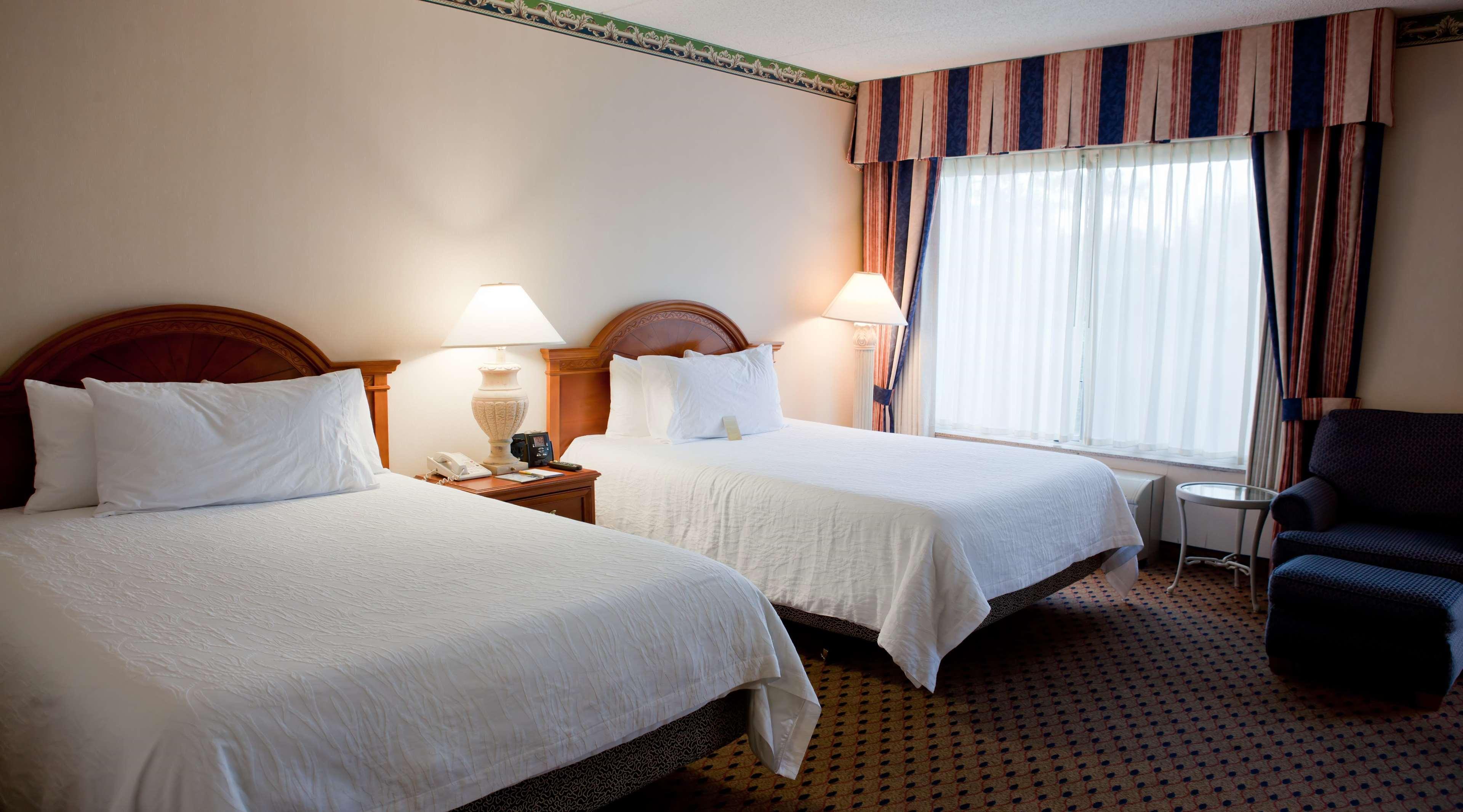Hilton Garden Inn Secaucus/Meadowlands Exterior photo